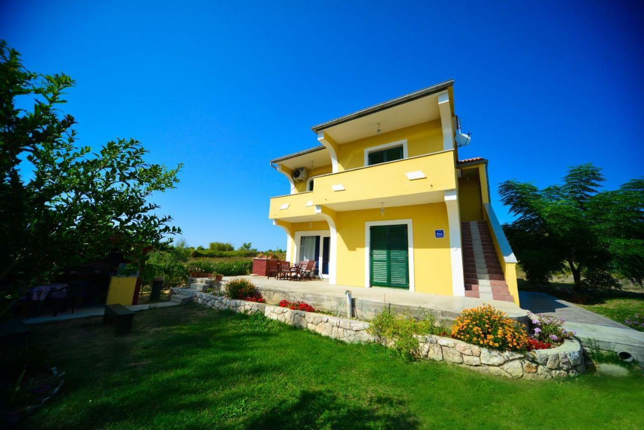Apartment Marcella 1 Любач Экстерьер фото
